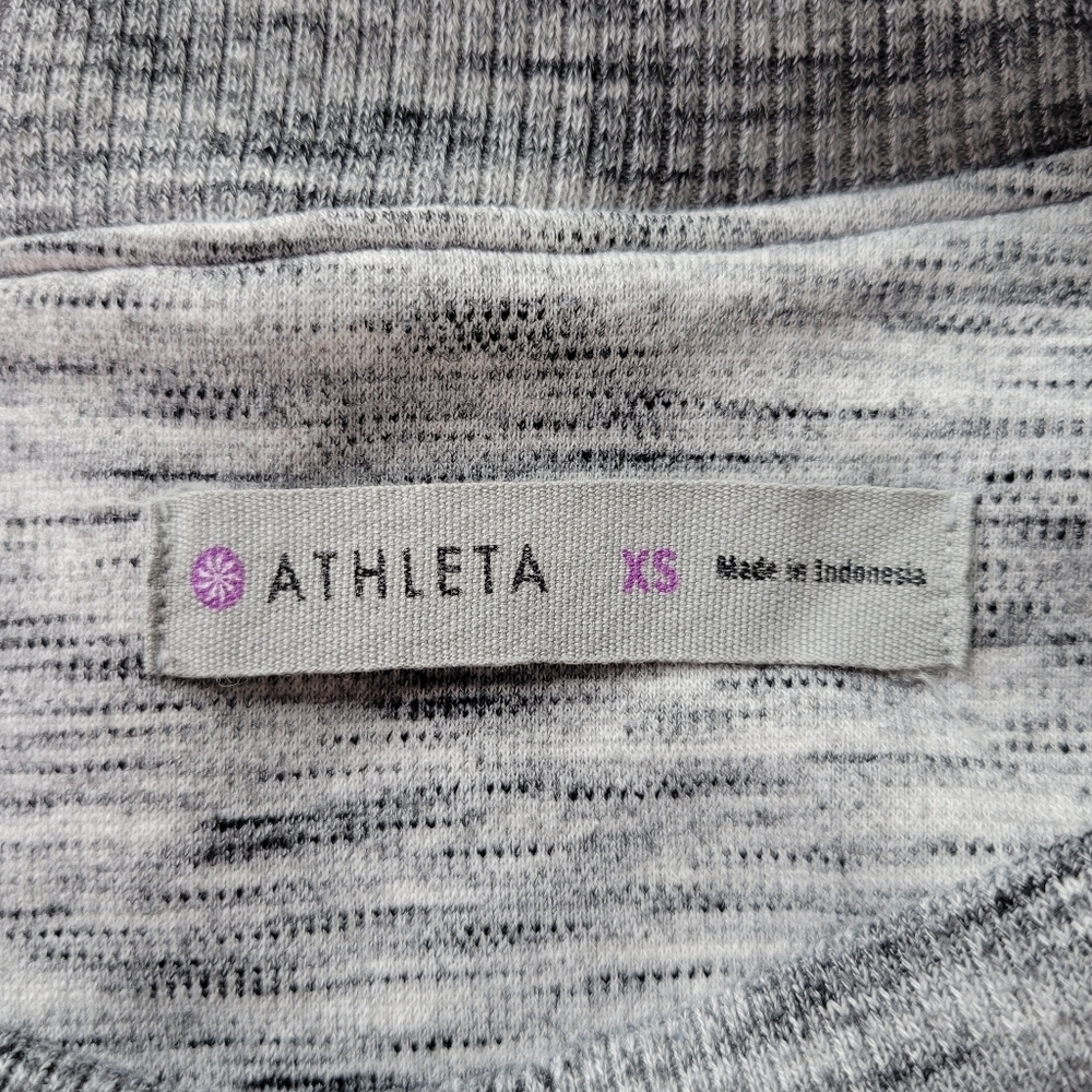 Athleta En Route Dress Size XS Heather Gray Short Sleeve 1/4 Back Zip Stretch - Picture 5 of 11